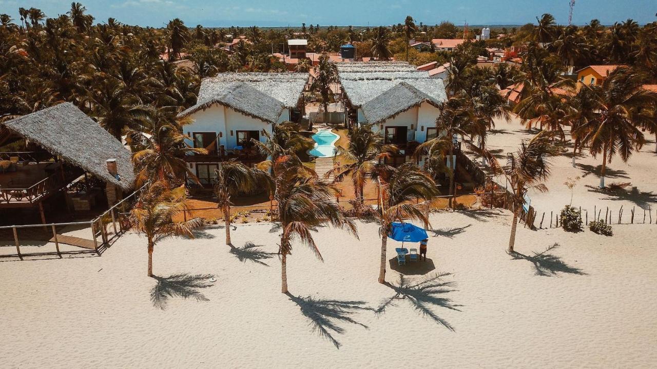 Apartamento Peixe Boi - pé na areia com vista frontal e total para o mar Barra Grande  Esterno foto