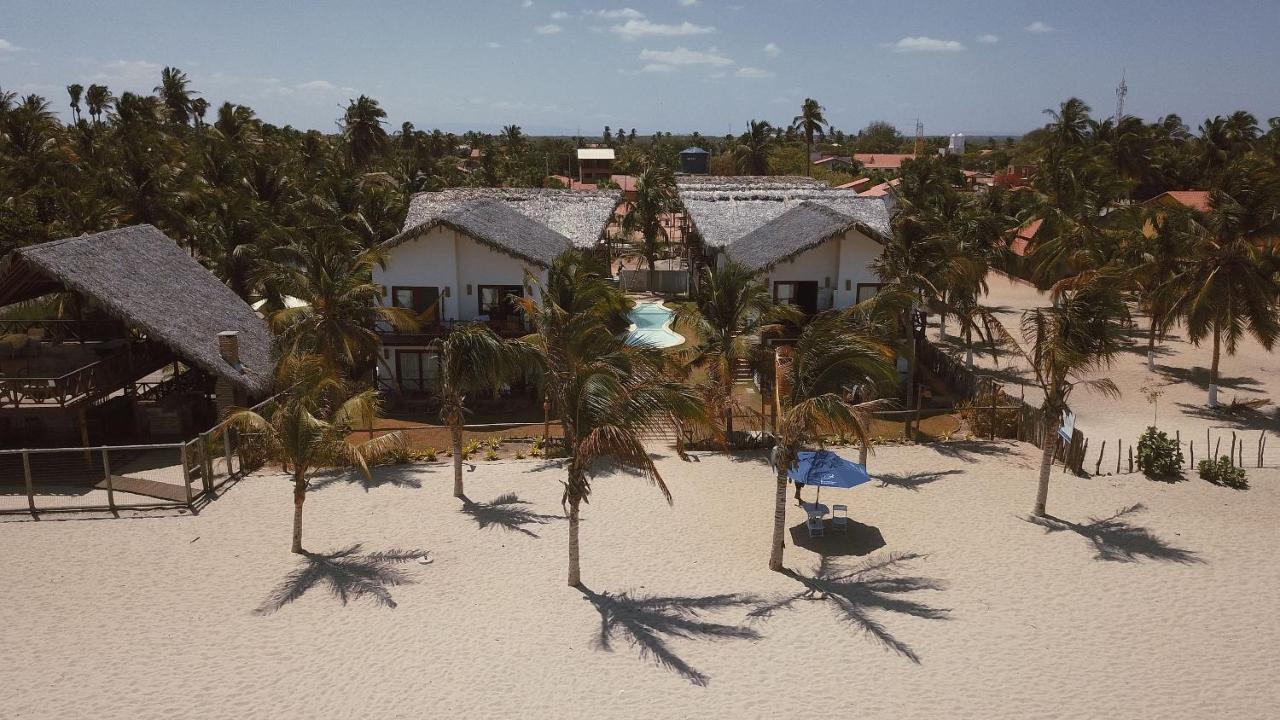 Apartamento Peixe Boi - pé na areia com vista frontal e total para o mar Barra Grande  Esterno foto